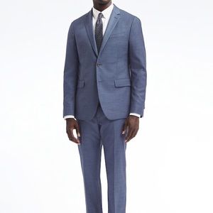 Banana Republic suit